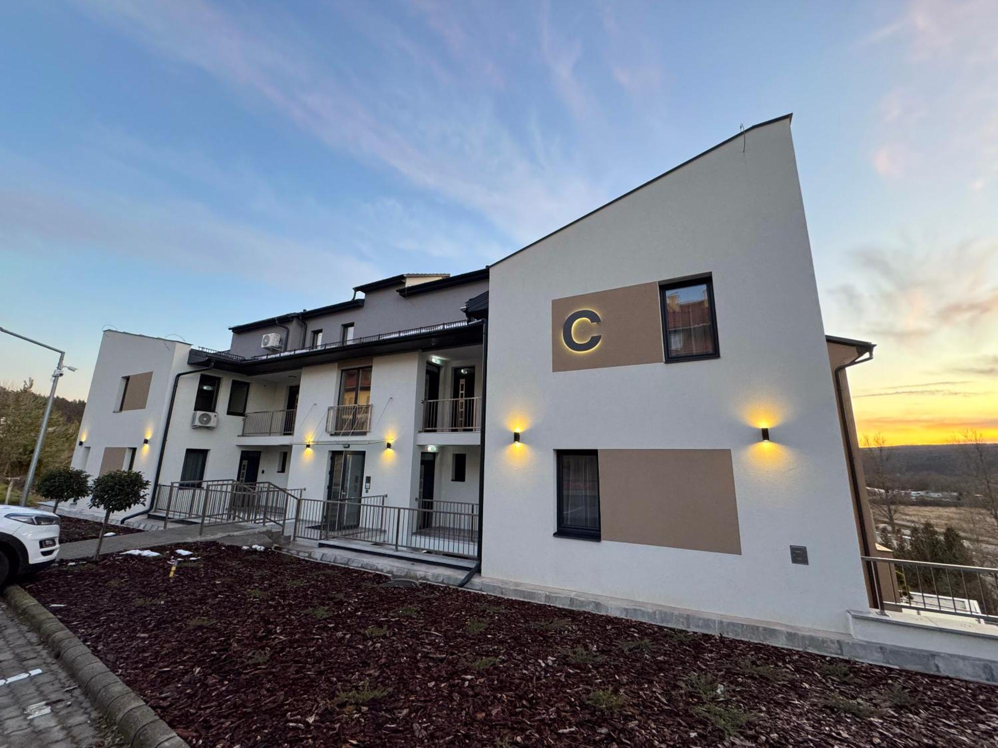 Salt Hill Premium Apartments Egerszalok Bagian luar foto
