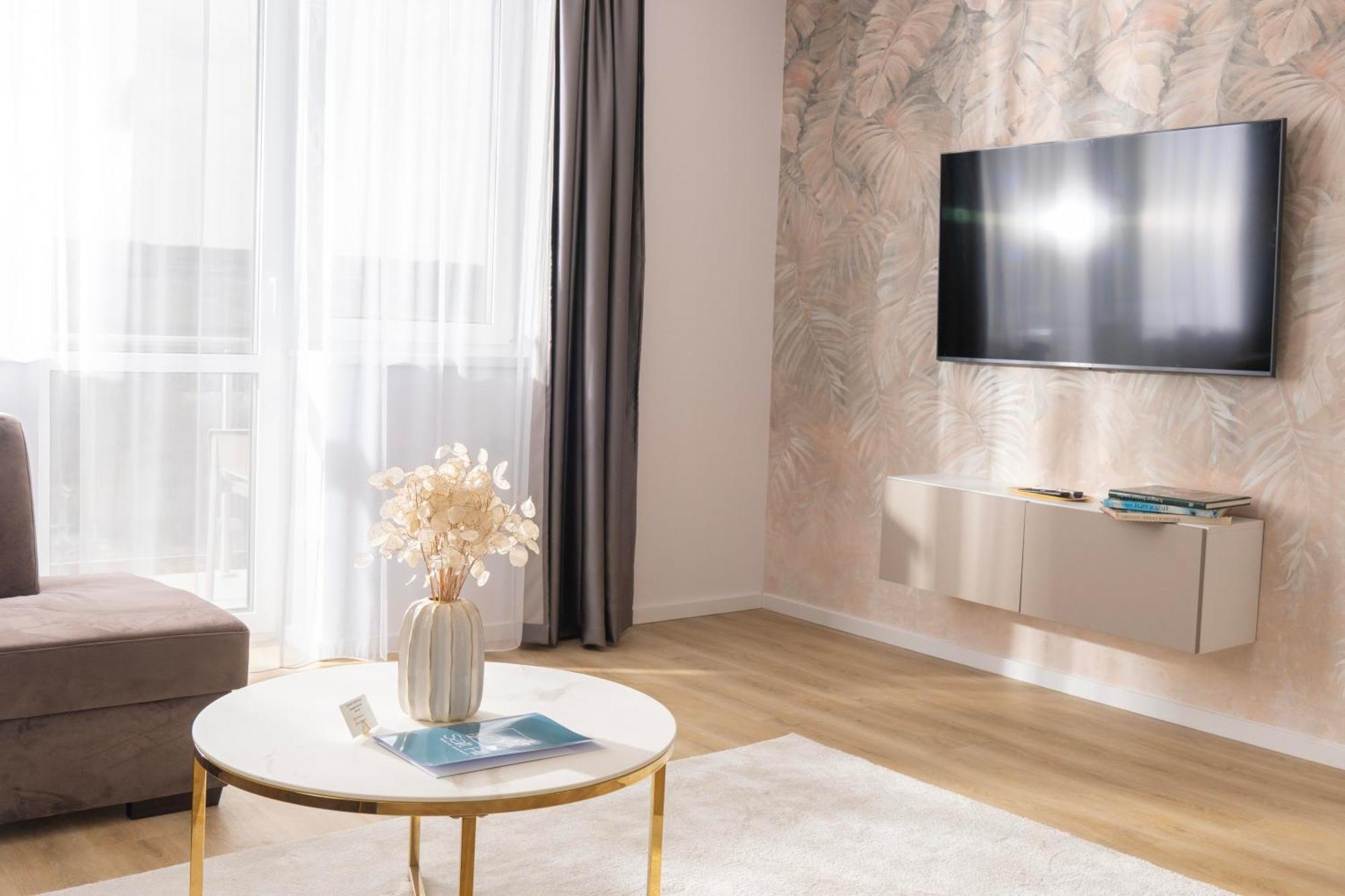 Salt Hill Premium Apartments Egerszalok Bagian luar foto